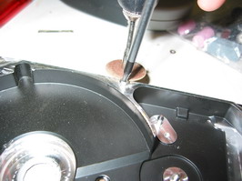 Cutting screws with dremel