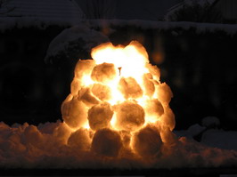 Finished snow candle iglo