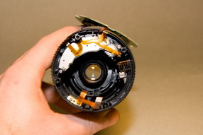 Canon EFS 18-55 Inside